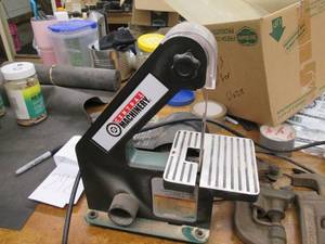 lot 291 image: Central Machinery 130 belt sand...