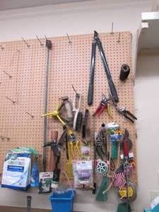 lot 299 image: Huge lot outdoor tools, planting su...