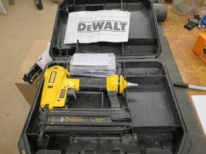 lot 304 image: Dewalt D51238 18 Brad Nailer in ca...