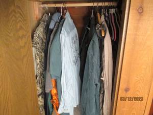 lot 35 image: Lot of clothes and jackets, mainly ...