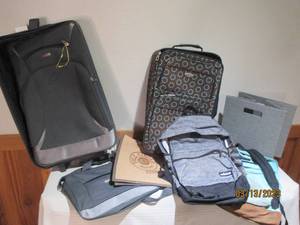 lot 58 image: Lot of luggage bags and backpacs...