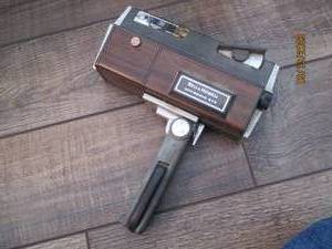 lot 93 image: Vintage Bell & Howell camera...
