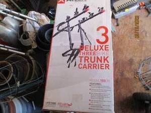 lot 120 image: 3 Bike rear carrier for a vehicle...
