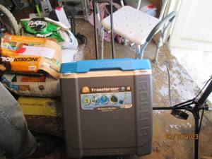 lot 132 image: Igloo 60 qt cooler...
