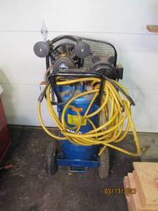 lot 139 image: Puma industrial air compressor...
