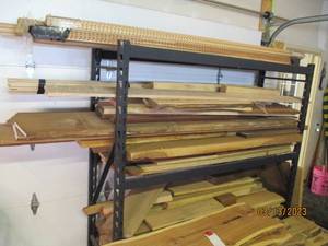 lot 141 image: Metal shelving rack WITH a large am...