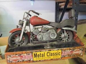 lot 144 image: Diamond metal classic collection vi...