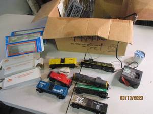 lot 165 image: Model train set...