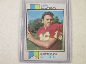 lot 9 image: 1973 Topps Len Dawson Card...