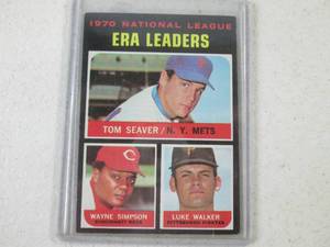 lot 20 image: 1971 Topps Tom Seaver ERA Leaders C...