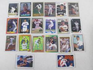 lot 75 image: 20 Nolan Ryan Cards...