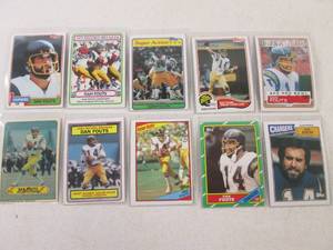 lot 119 image: 1980 - 1987 Topps Dan Fouts Cards...
