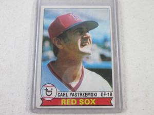 lot 125 image: 1979 Topps Carl Yastrzemski Card...