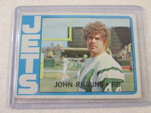lot 138 image: 1972 Topps John Riggins Rookie Card...
