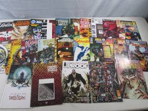 lot 200 image: 25 Misc Marvel , DC , Image, Dark H...