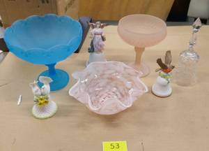 lot 53 image: Various glass bowls and bells, no chips or breaks