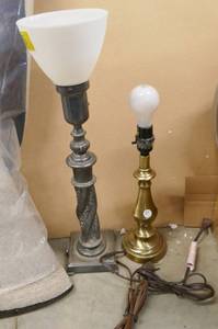 lot 55 image: Two lamps, both work