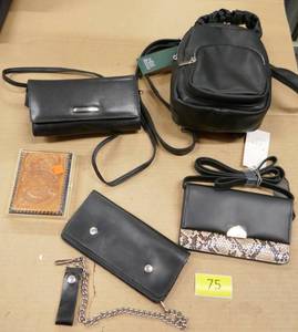 lot 75 image: Wallets and hand bag