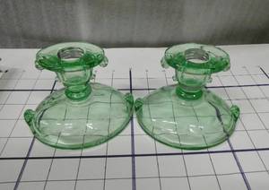 lot 82 image: Lot of 8 vintage candle holders
