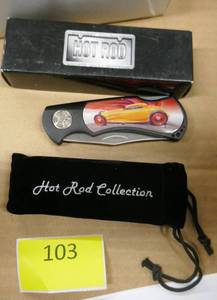 lot 103 image: New hot rod car pocket knife