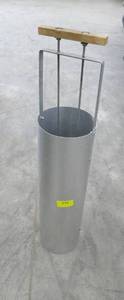 lot 134 image: Ice Fishing slush remover