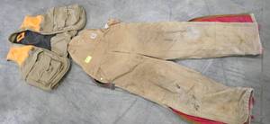 lot 135 image: Carharrt bibs XL and Guide Series XL hunting vest