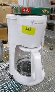 lot 148 image: Toastmaster coffee pot - works fine