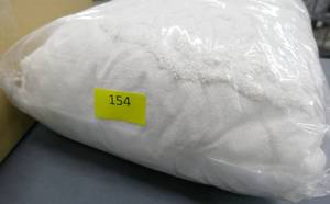 lot 154 image: King size chenille bedspread off-whitecream color