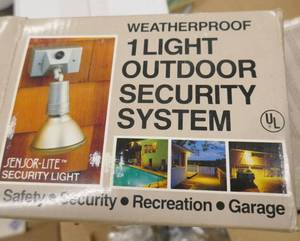 lot 193 image: Case of 6 outdoor security light fixtures