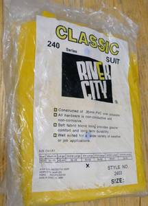 lot 217 image: Two new yellow 2XL rain suits - coat, pants, hood