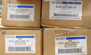 lot 219 image: Full set of Ford seat belts