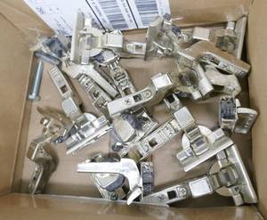 lot 278 image: Blum 71B359 Blumotion Full Overlay Inserta Cabinet Door Hinges