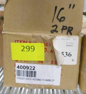 lot 299 image: Four Fulterer soft close drawer slides 16 inch long