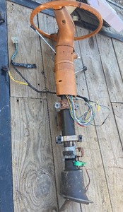 lot 53 image: 1979 Mercury Cougar Steering Column