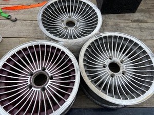 lot 61 image: 1979 Mercury Cougar Thunderbird Rims