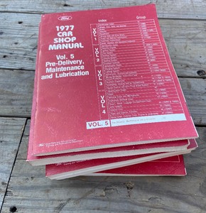 lot 70 image: 1977 Ford Car Shop Manual Set