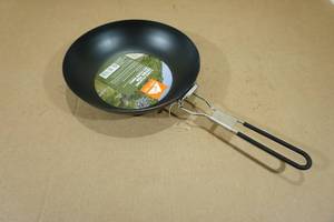 lot 46 image: Ozark Trail 9.5 Collapsible Frying Pan with Folding Handle