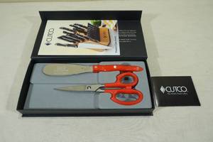 lot 78 image: Cutco Shear and Spreader Set