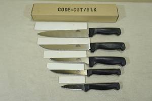 lot 79 image: Essentials 5-Piece Cutlery Set