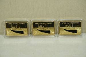 lot 88 image: Novelty Gold Plated Titanic Bars