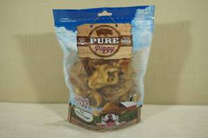 lot 120 image: Loving Pets Pig Ear Strips