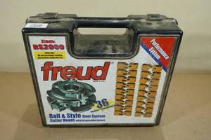 lot 145 image: Freud Rail & Style Door System Cutter Heads