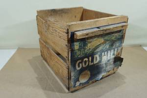 lot 164 image: Vintage Wood Shipping Crate
