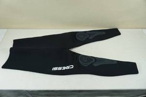 lot 189 image: Cressi Wet Suit Pants -Large4