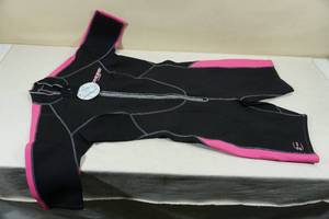 lot 192 image: Cressi Lido 2mm Adult Wet Suit - Womens XL5