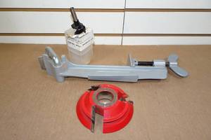 lot 366 image: Assorted Woodworking - Bit, Clamp
