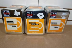 lot 370 image: 3 Novelty Tin Can Man Coffee Mugs