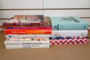 lot 372 image: Assorted Cook Books