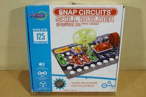 lot 33 image: Snap Circuits Skill Builder
