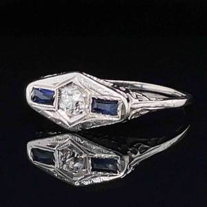 ANTIQUE Old Mine Cut Diamond & Blue Natural Sapphire Three-Stone Filigree Art Deco Estate Ring in 18k White Gold $1,950 Retail VIDEO